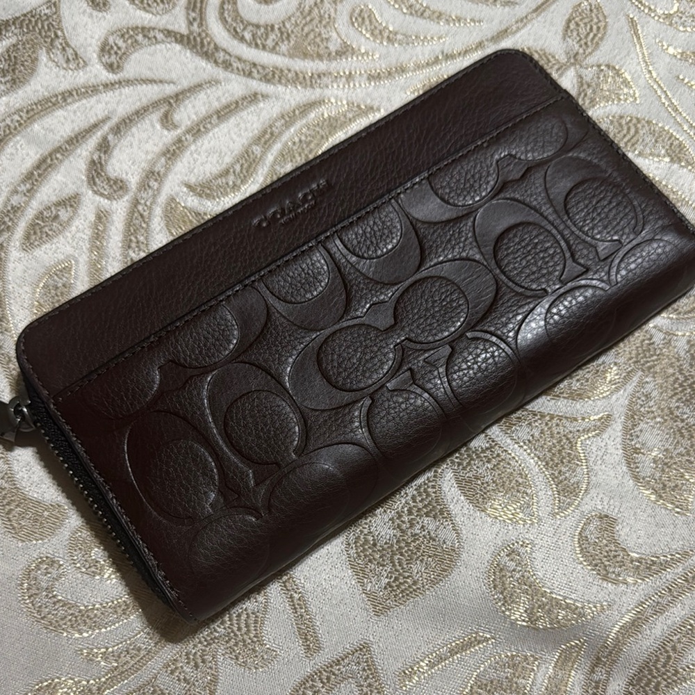 Coach Embossed Accordn Signature Leather Wallet - Dark Brown - Picture 8 of 11